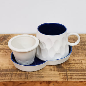 Handmade White Porcelain Tea-strainer Set